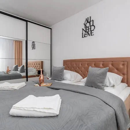 Daire Nad Parseta Mlynska By Renters *