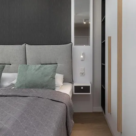 Nad Parseta Mlynska By Renters